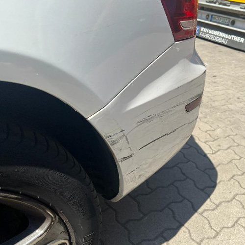 Unfallschaden an einer Mercedes GLK